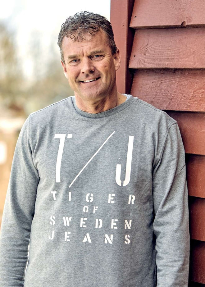 Anders Poulsen, Cropped