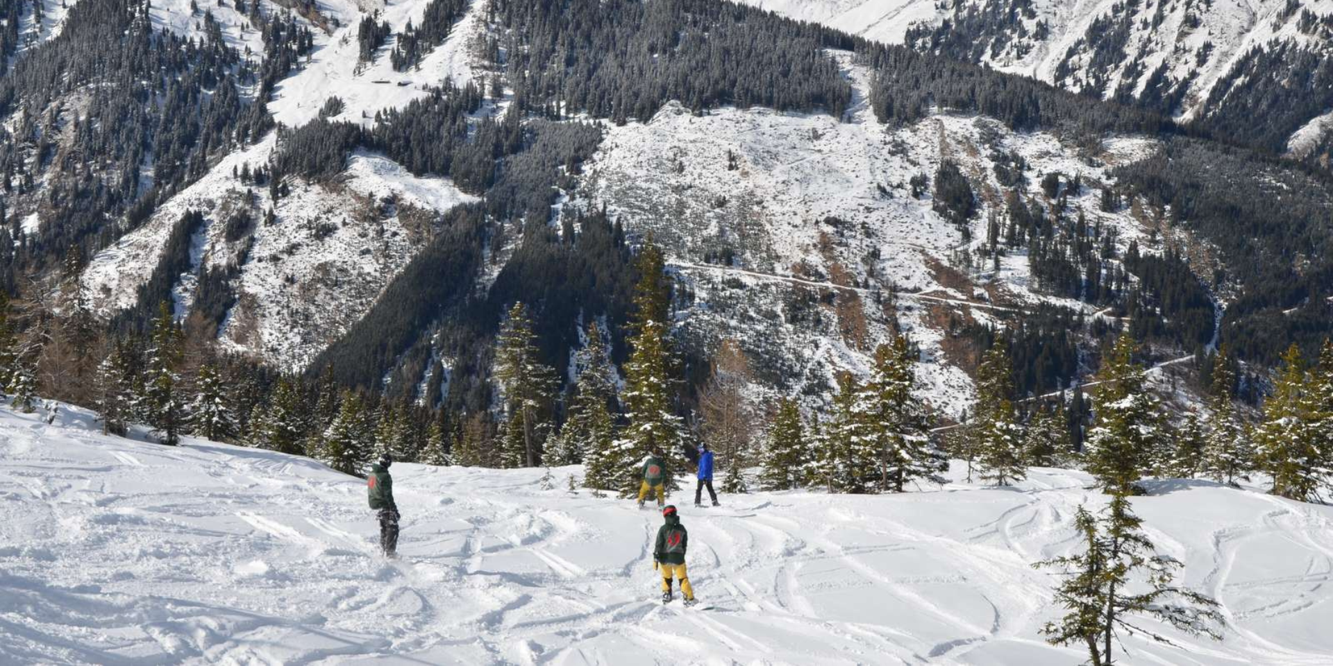 Header, Oure Efterskole, Snowboard (2)