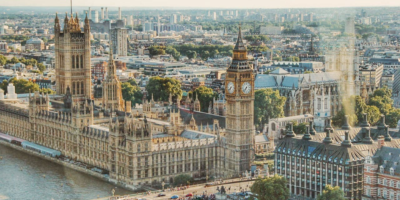 Full Screen London